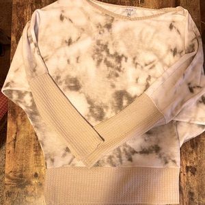 White birch size small sweater. Can fit medium as well.